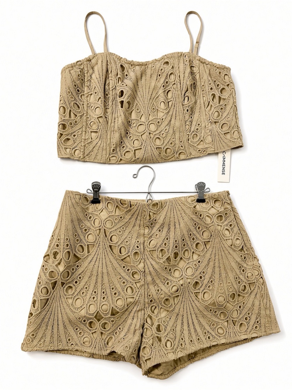 Commense XL Beige Eyelet Lace Crop Top Shorts Set NWT